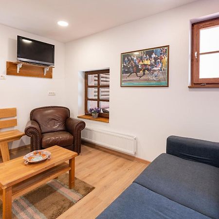 Apartment Zynga - Stud Farm Sentvid Pri Sticni Ngoại thất bức ảnh