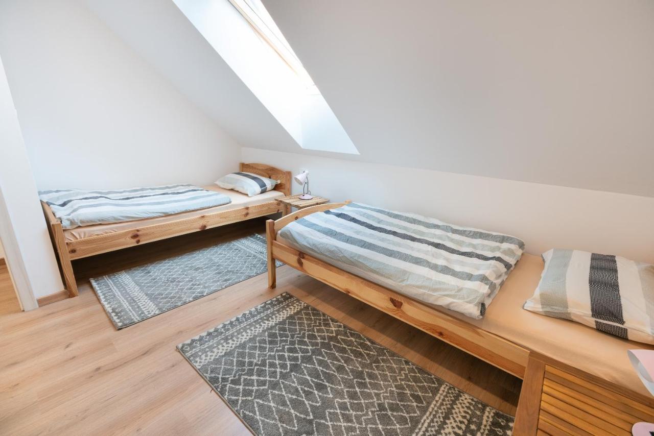 Apartment Zynga - Stud Farm Sentvid Pri Sticni Ngoại thất bức ảnh